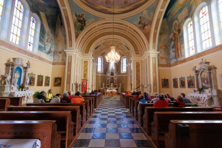 Ogled cerkve sv. Helene, kjer je bil Dragotin Kette krščen